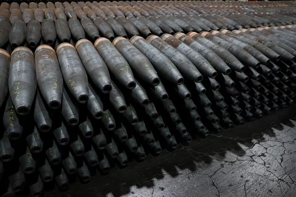 Manufacturing of 155mm artillery shells at Scranton Army Ammunition Plant, as US maintains arms support amid North Korean troop deployment.