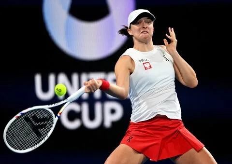 Iga Swiatek in action during her quarter-final match against Katie Boulter at the United Cup in Sydney, Australia